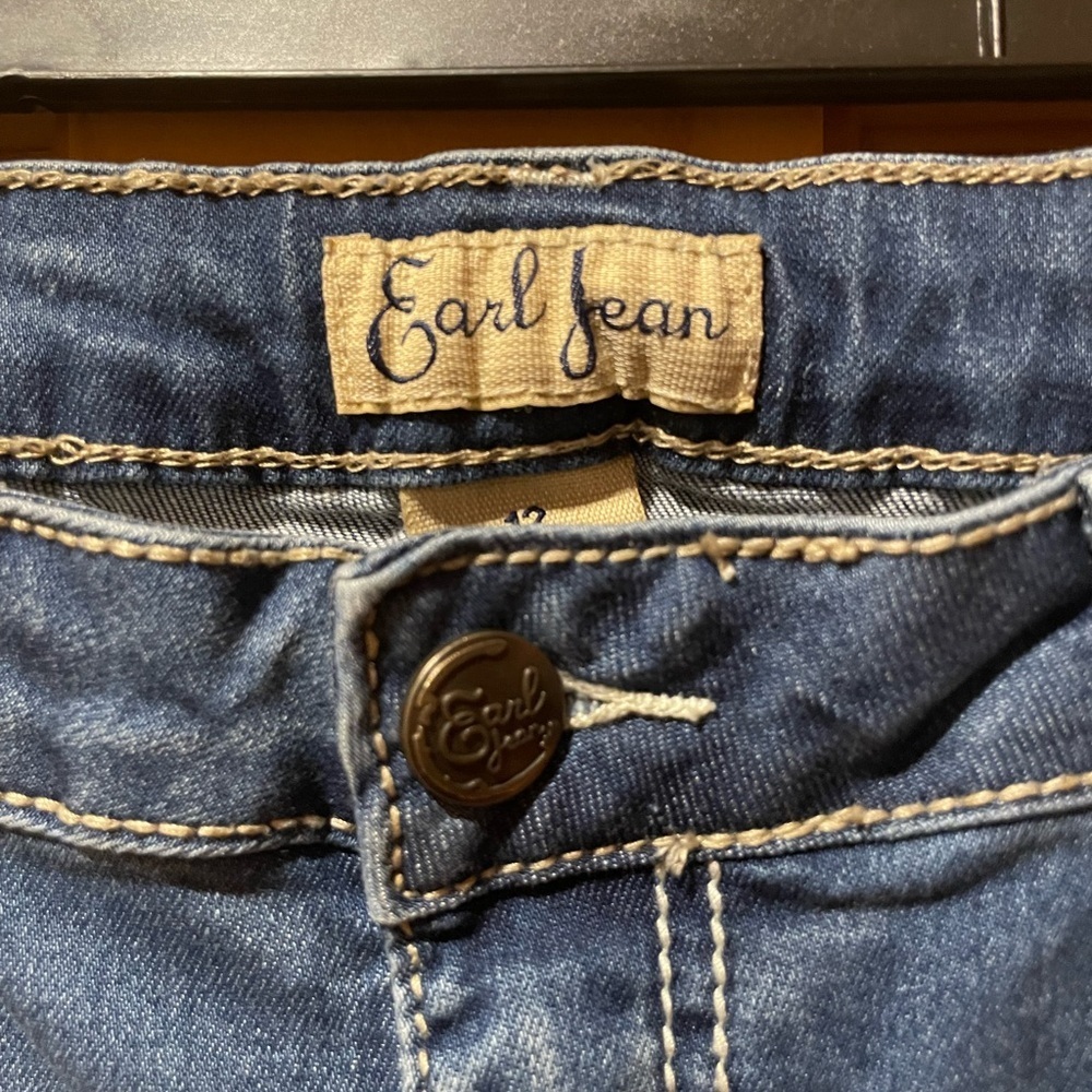 Earl women’s ankle style stretch jeans size 12 used in good condition - Picture 3 of 8